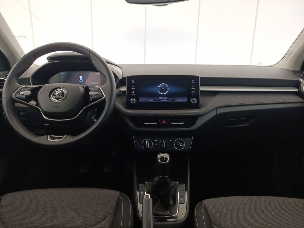 Skoda Fabia usata a Bari (10)