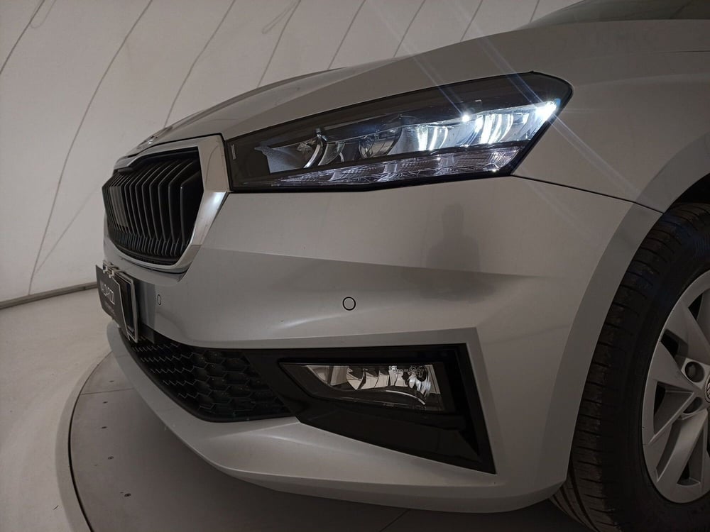 Skoda Fabia usata a Bari (12)