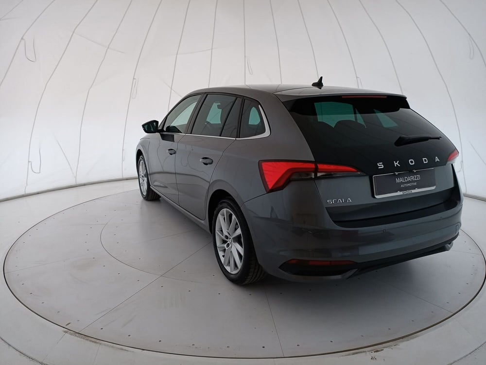 Skoda Scala usata a Bari (4)