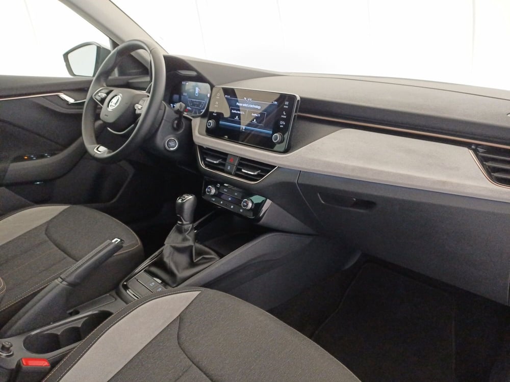 Skoda Scala usata a Bari (7)