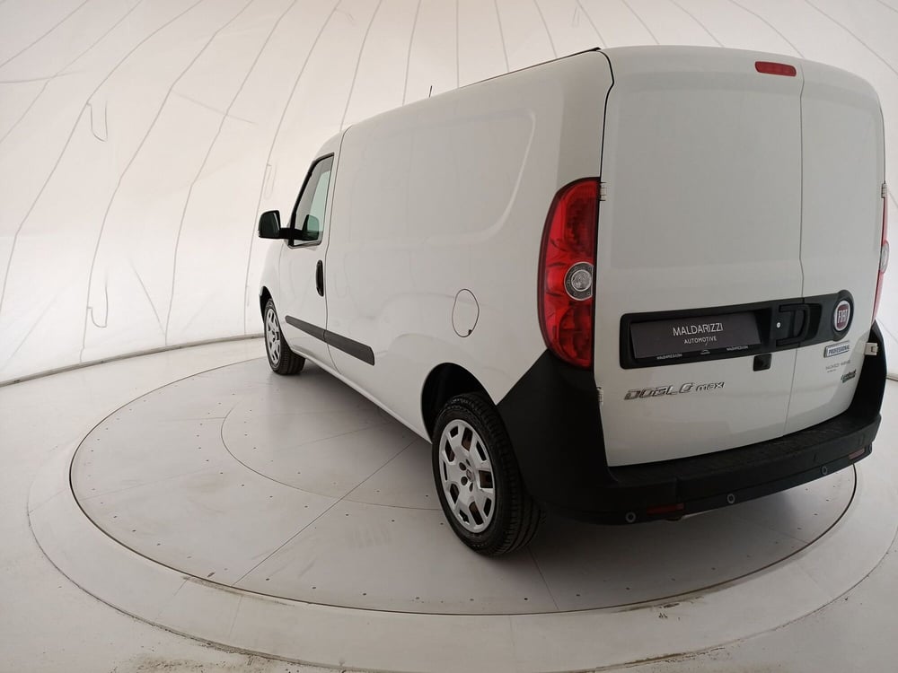 Fiat Doblò Furgone usata a Bari (4)