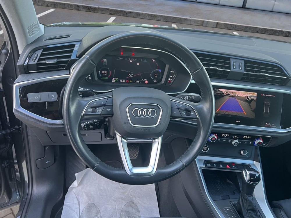 Audi Q3 Sportback usata a Cosenza (10)