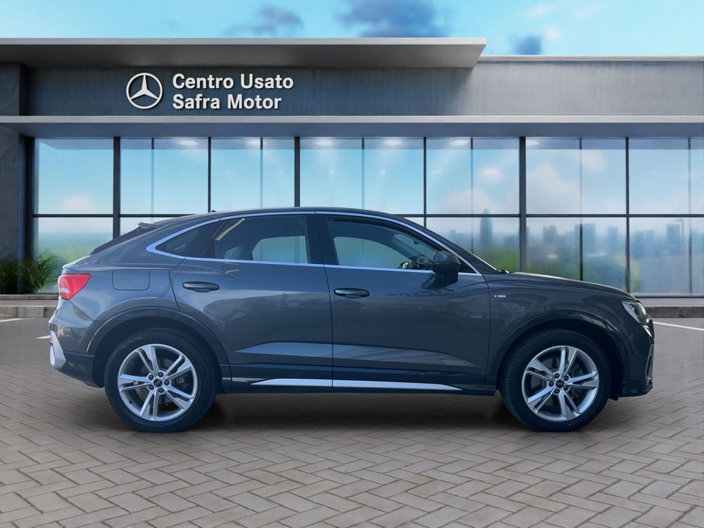 Audi Q3 Sportback usata a Cosenza (7)