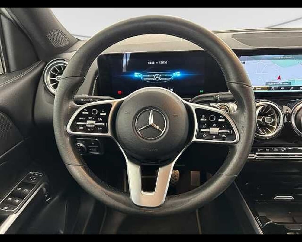Mercedes-Benz GLB usata a Roma (9)