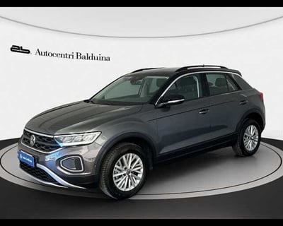 Volkswagen T-Roc 1.5 tsi Life dsg del 2023 usata a Roma