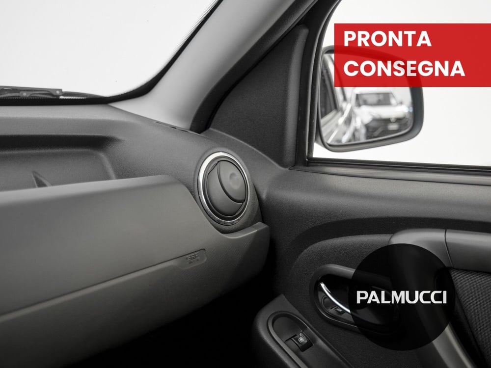 Dacia Duster usata a Prato (9)