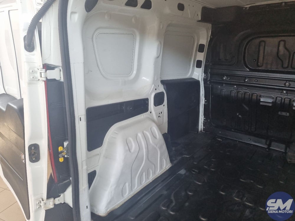 Fiat Doblò Furgone usata a Siena (14)