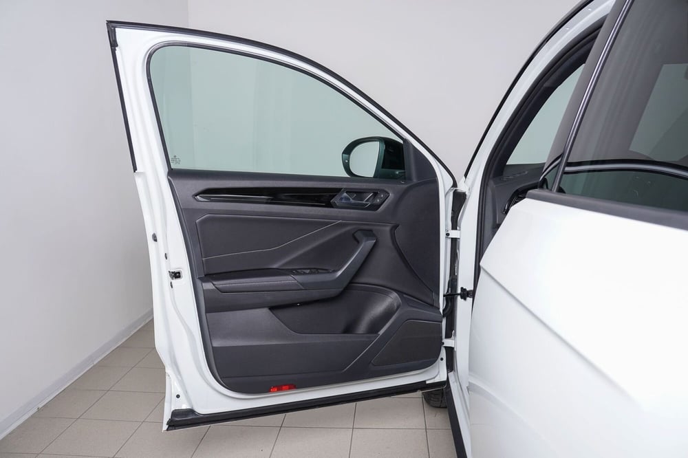 Volkswagen T-Roc usata a Perugia (14)