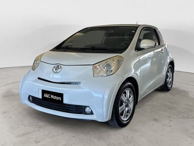 Toyota iQ 1.0 CVT Active del 2009 usata a Nola
