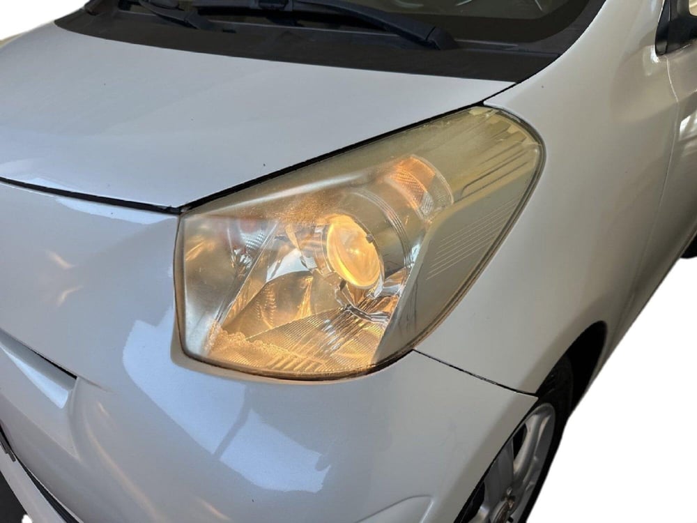 Toyota iQ usata a Napoli (16)