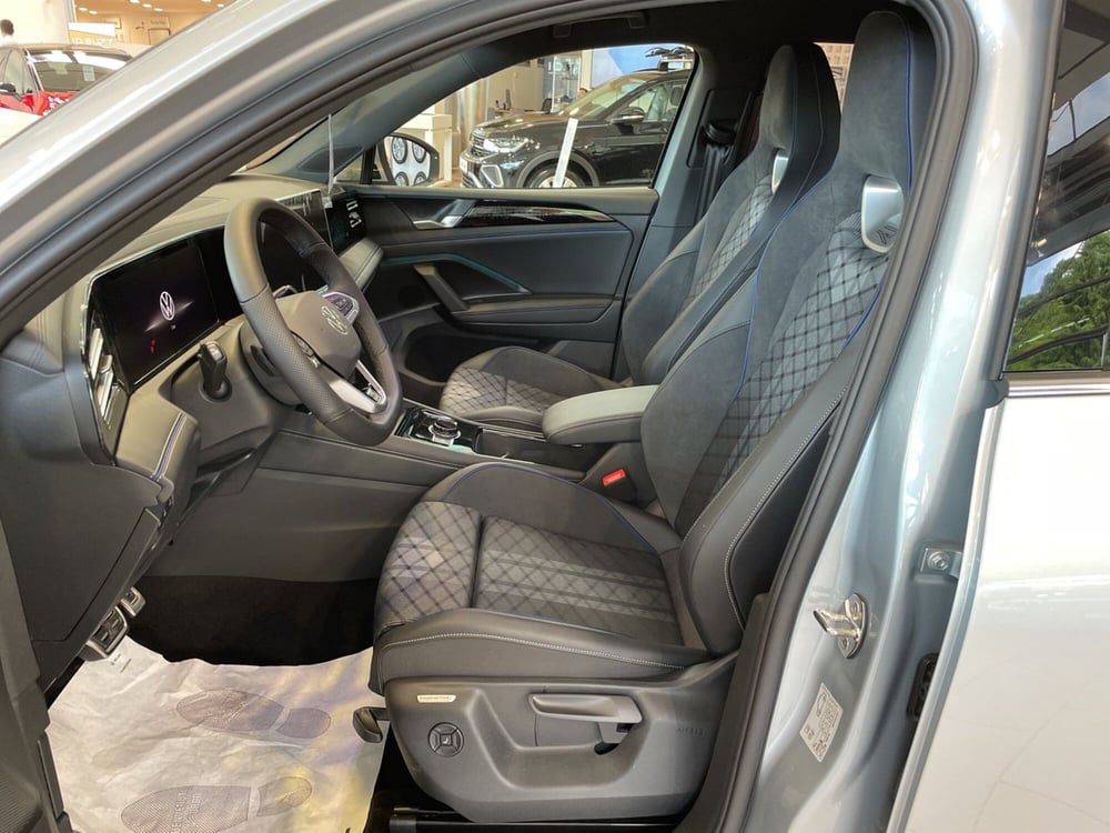 Volkswagen Tiguan nuova a Varese (10)