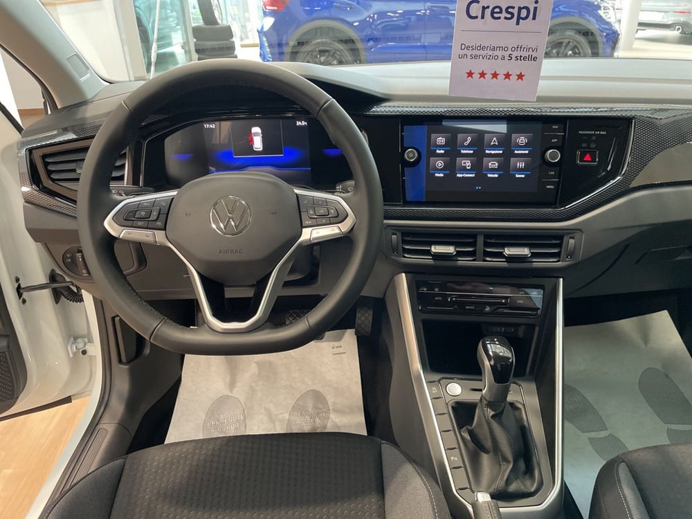 Volkswagen Taigo nuova a Varese (12)
