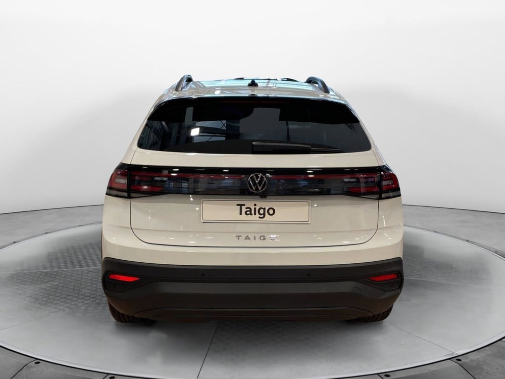 Volkswagen Taigo nuova a Varese (5)
