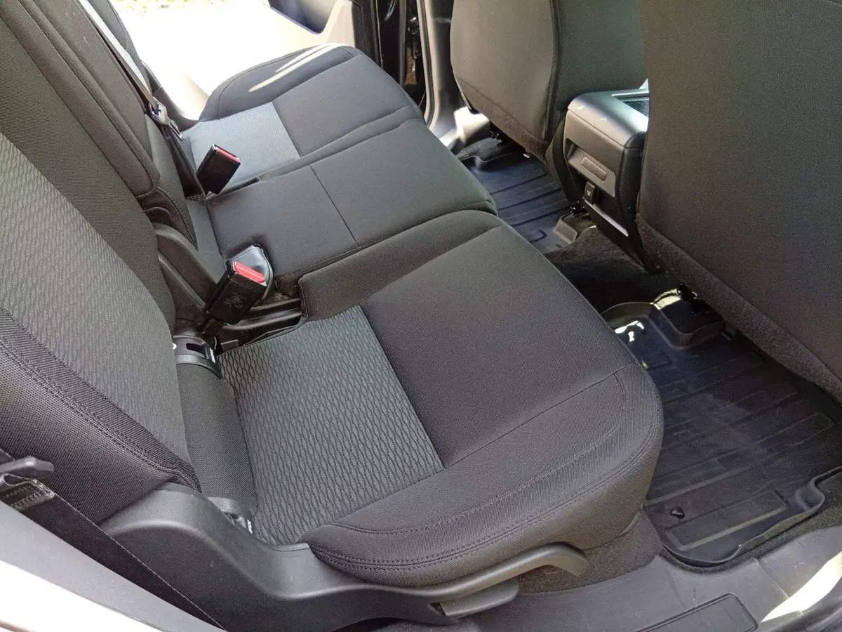 Land Rover Discovery Sport usata a Brescia (10)