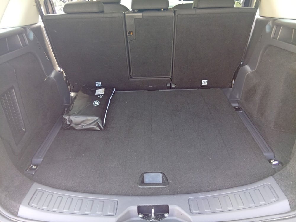 Land Rover Discovery Sport usata a Brescia (11)