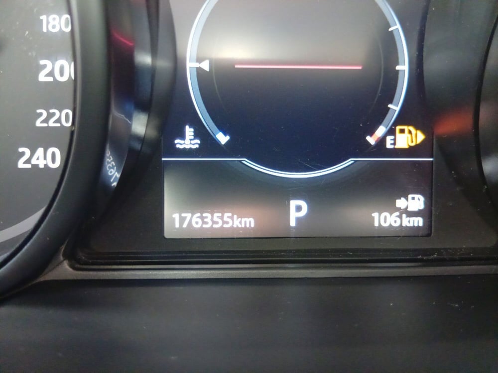 Land Rover Discovery Sport usata a Brescia (17)