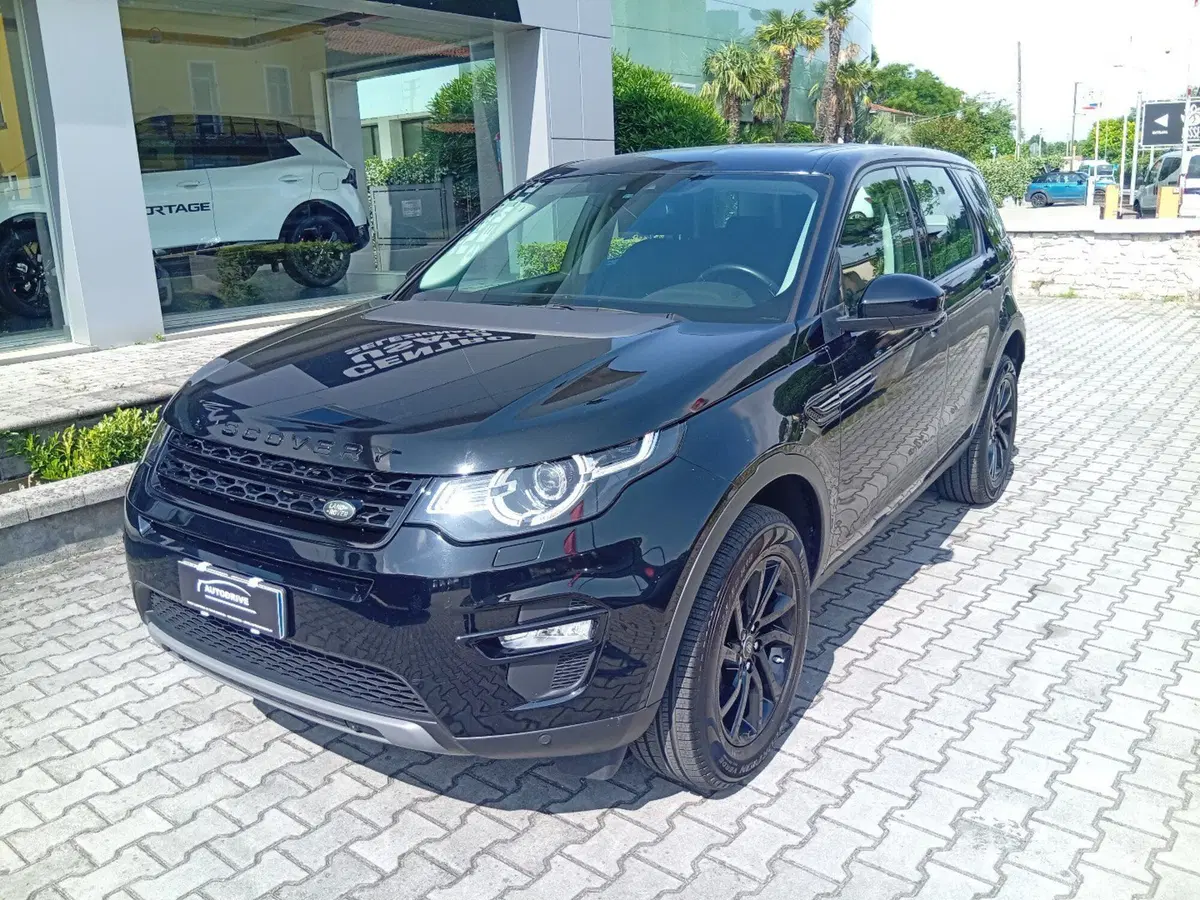 Land Rover Discovery Sport usata a Brescia (2)