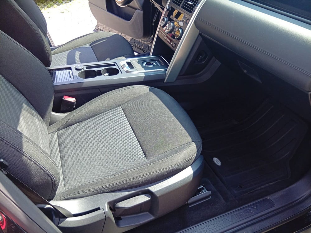 Land Rover Discovery Sport usata a Brescia (8)