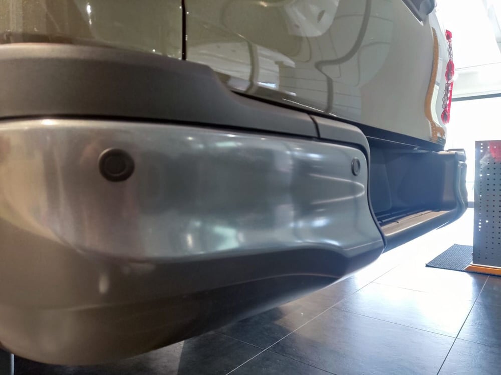 Toyota Hilux nuova a Vicenza (12)