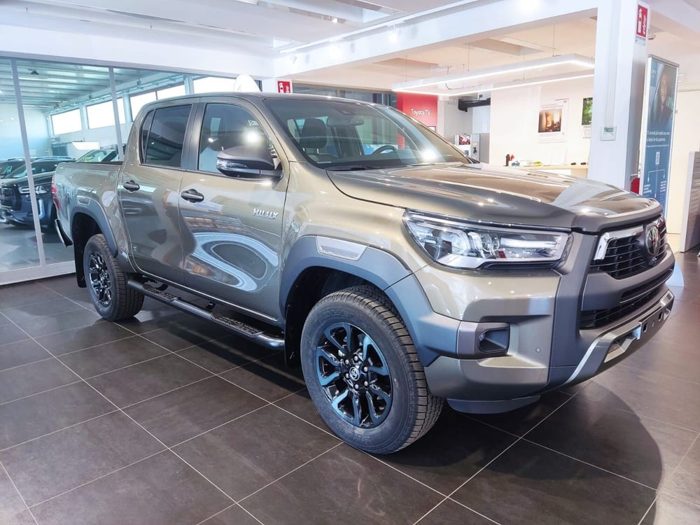 Toyota Hilux nuova a Vicenza (6)