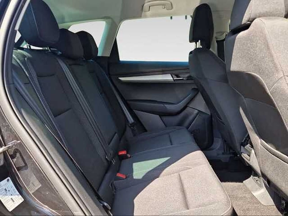 Skoda Karoq usata a Siena (14)
