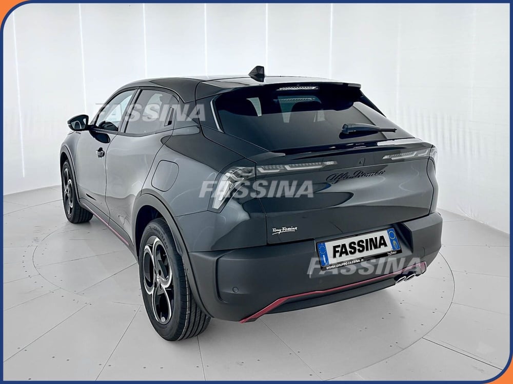 Alfa Romeo Junior nuova a Milano (4)
