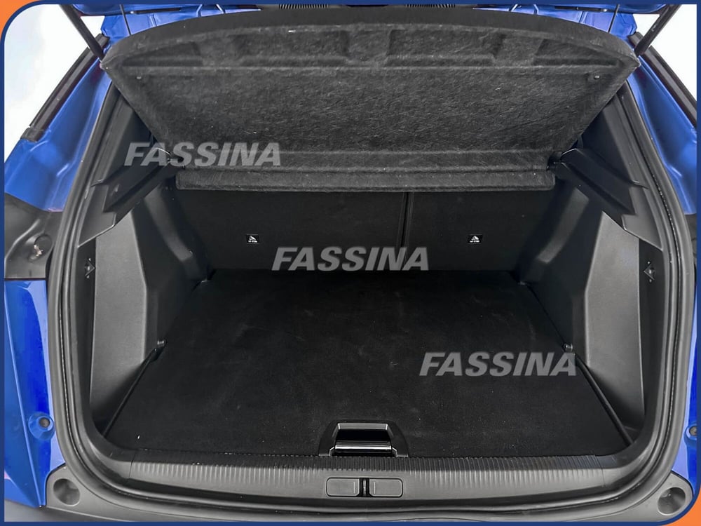 Peugeot 2008 usata a Milano (11)