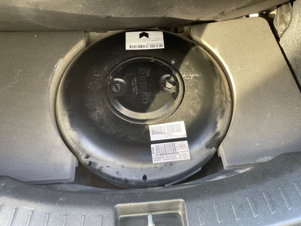Lancia Ypsilon usata a Lucca (14)