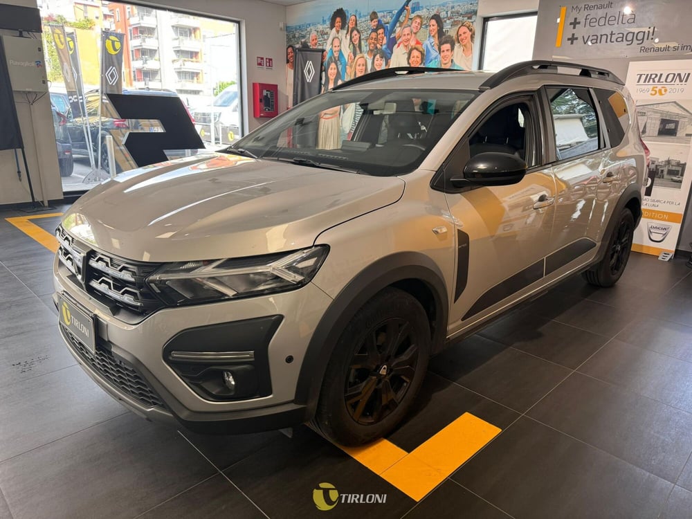 Dacia Jogger usata a Milano (3)