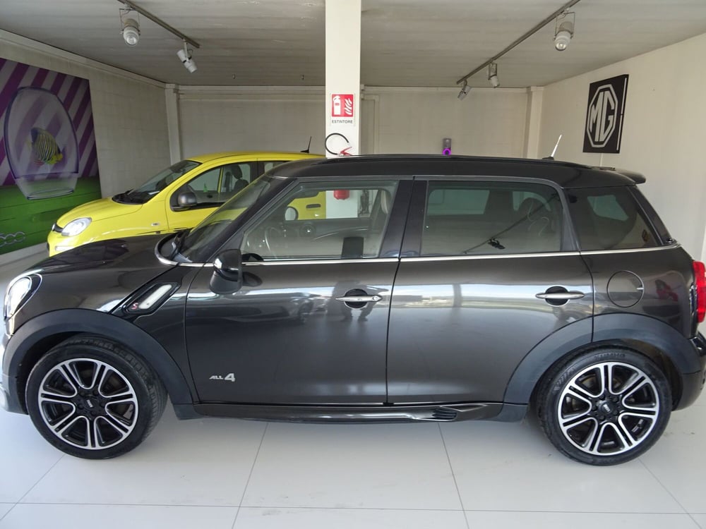 MINI Mini Countryman usata a Lucca (2)