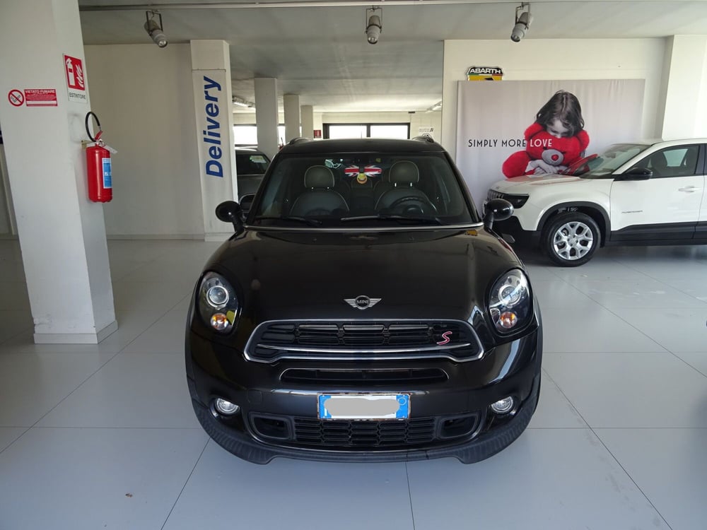 MINI Mini Countryman usata a Lucca (6)