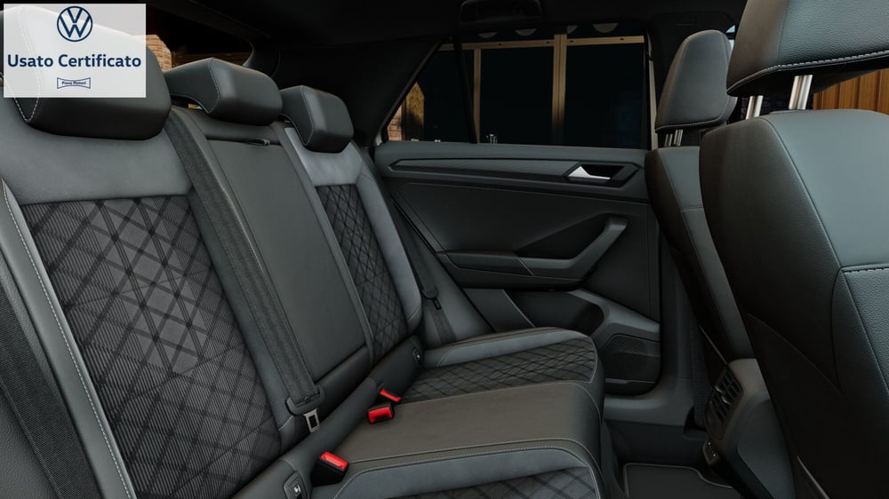 Volkswagen T-Roc nuova a Genova (11)