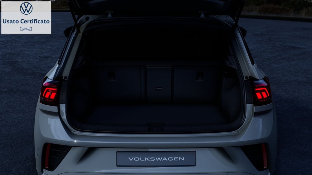 Volkswagen T-Roc nuova a Genova (15)