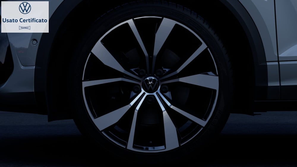 Volkswagen T-Roc nuova a Genova (16)