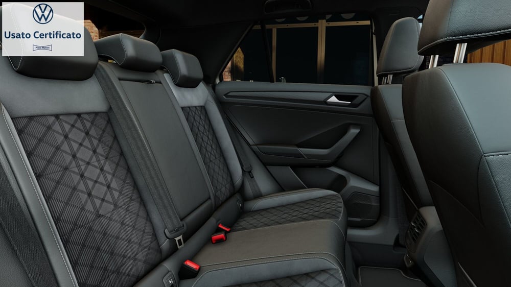 Volkswagen T-Roc nuova a Genova (11)