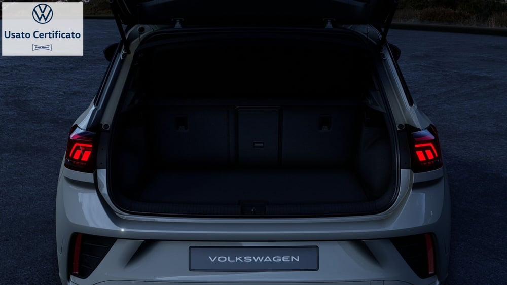 Volkswagen T-Roc nuova a Genova (15)