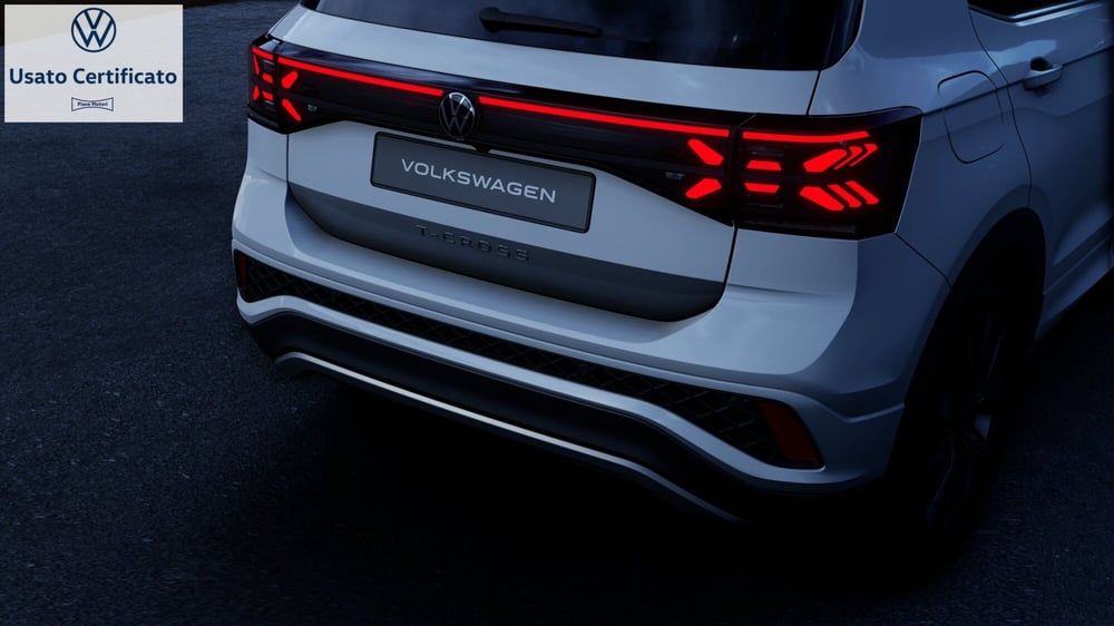 Volkswagen T-Cross usata a Genova (14)