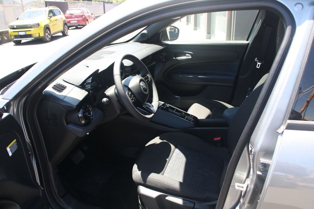 Alfa Romeo Junior nuova a Catania (15)