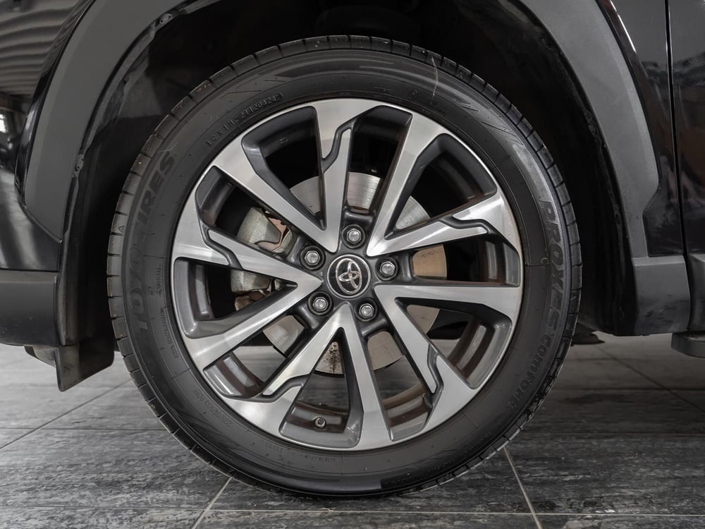 Toyota Corolla Cross Hybrid usata a Foggia (15)