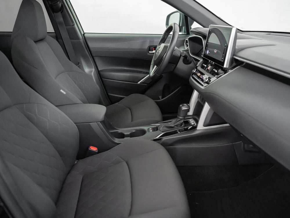 Toyota Corolla Cross Hybrid usata a Foggia (7)