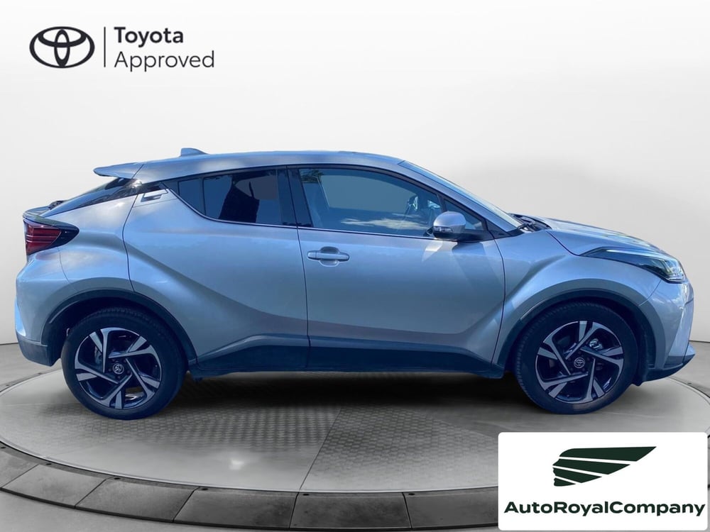 Toyota Toyota C-HR usata a Roma (7)