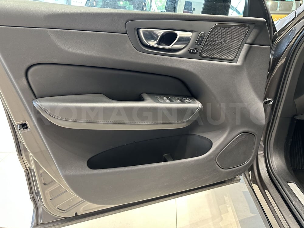Volvo XC60 usata a Forlì-Cesena (13)