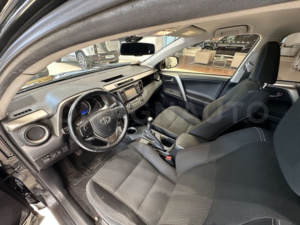 Toyota Rav4 usata a Forlì-Cesena (7)
