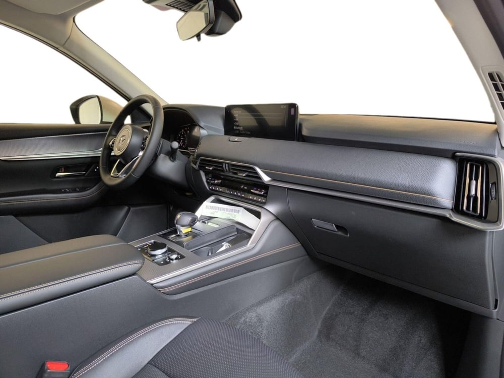 Mazda CX-60 nuova a Udine (12)