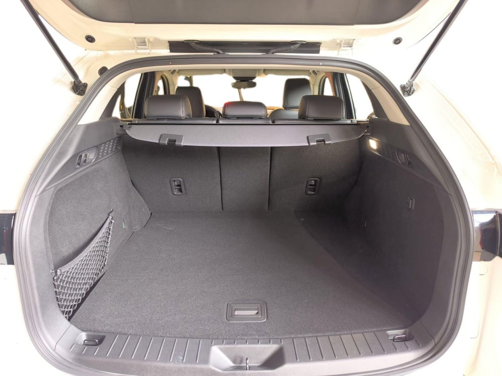 Mazda CX-60 nuova a Udine (14)
