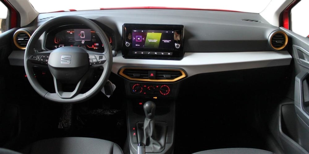 SEAT Arona usata a Udine (11)