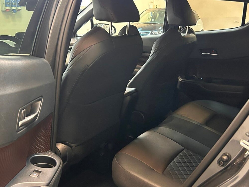 Toyota Toyota C-HR usata a Verona (10)