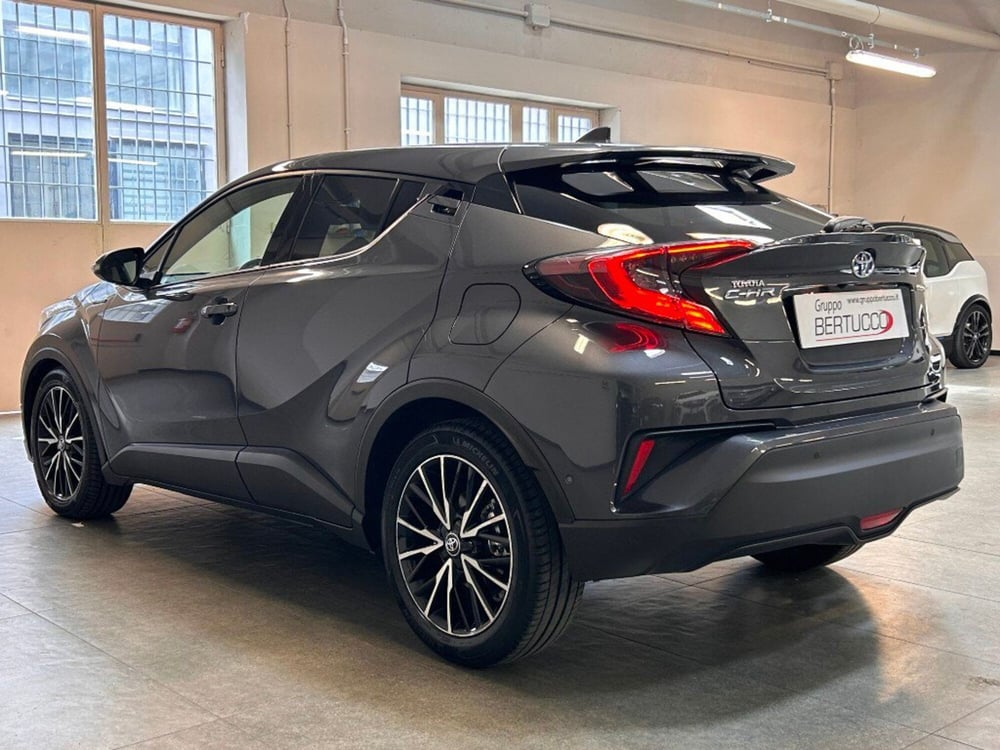 Toyota Toyota C-HR usata a Verona (4)