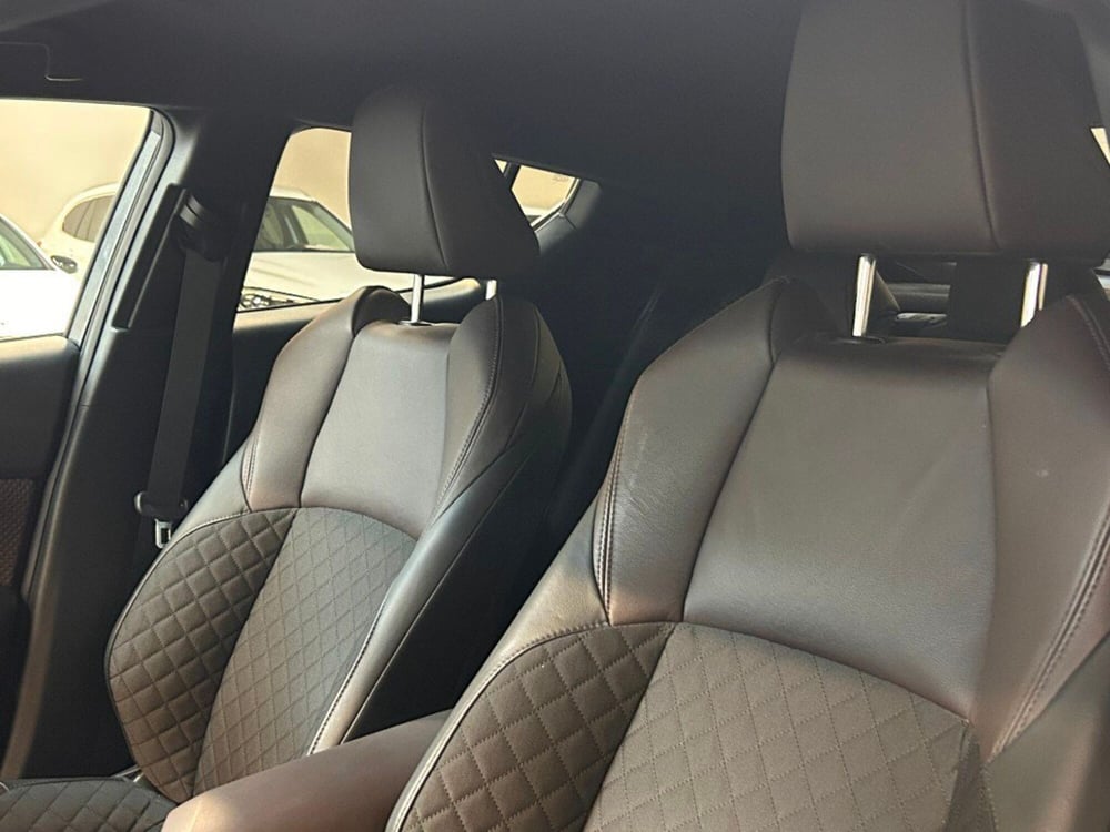 Toyota Toyota C-HR usata a Verona (9)