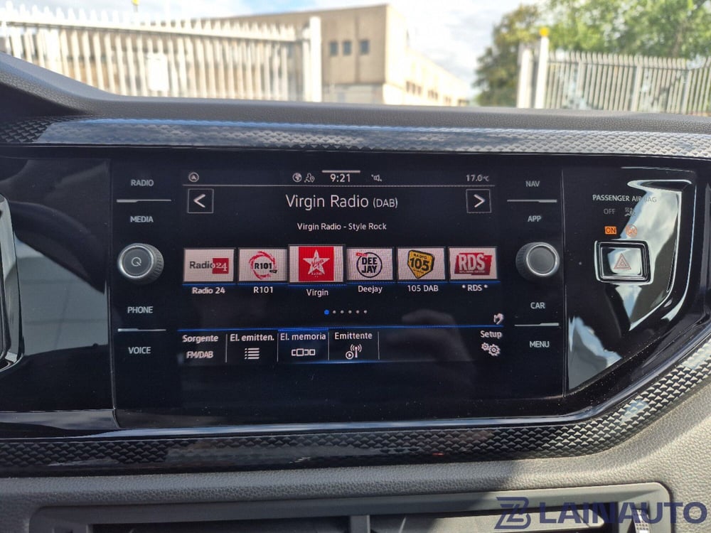Volkswagen Taigo usata a Milano (20)